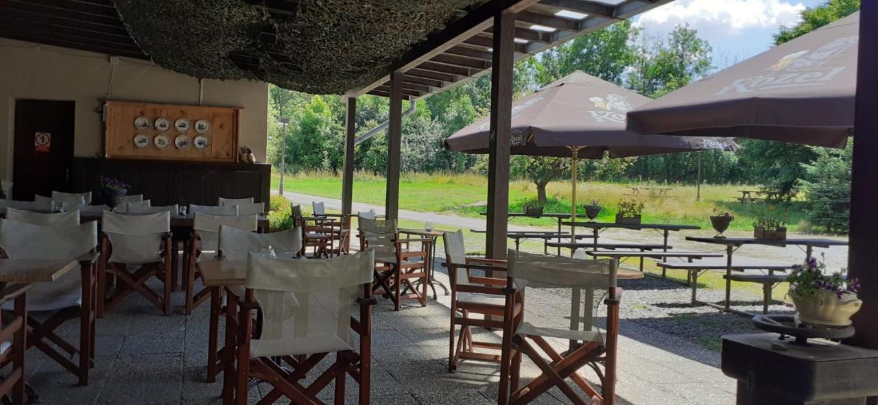 Kratochviluv Mlyn Otel Cervena Lhota  Dış mekan fotoğraf